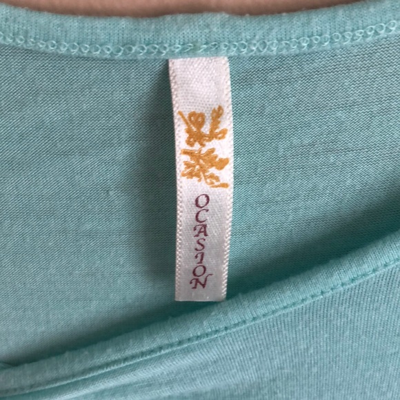 Top - Picture 2 of 3